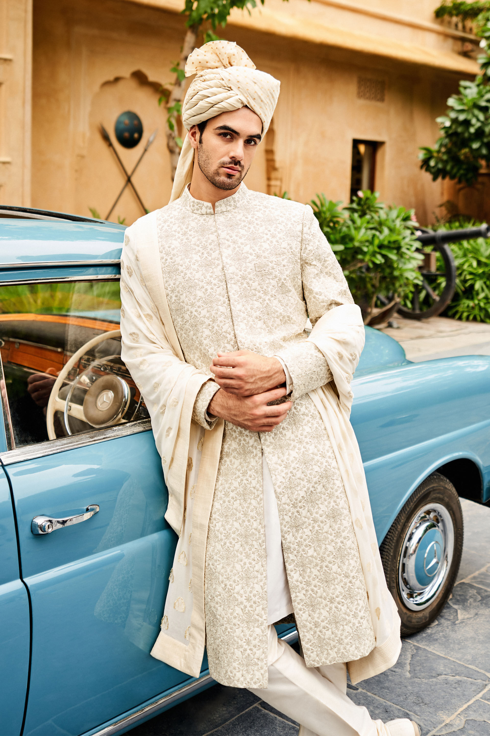 Off top white sherwani
